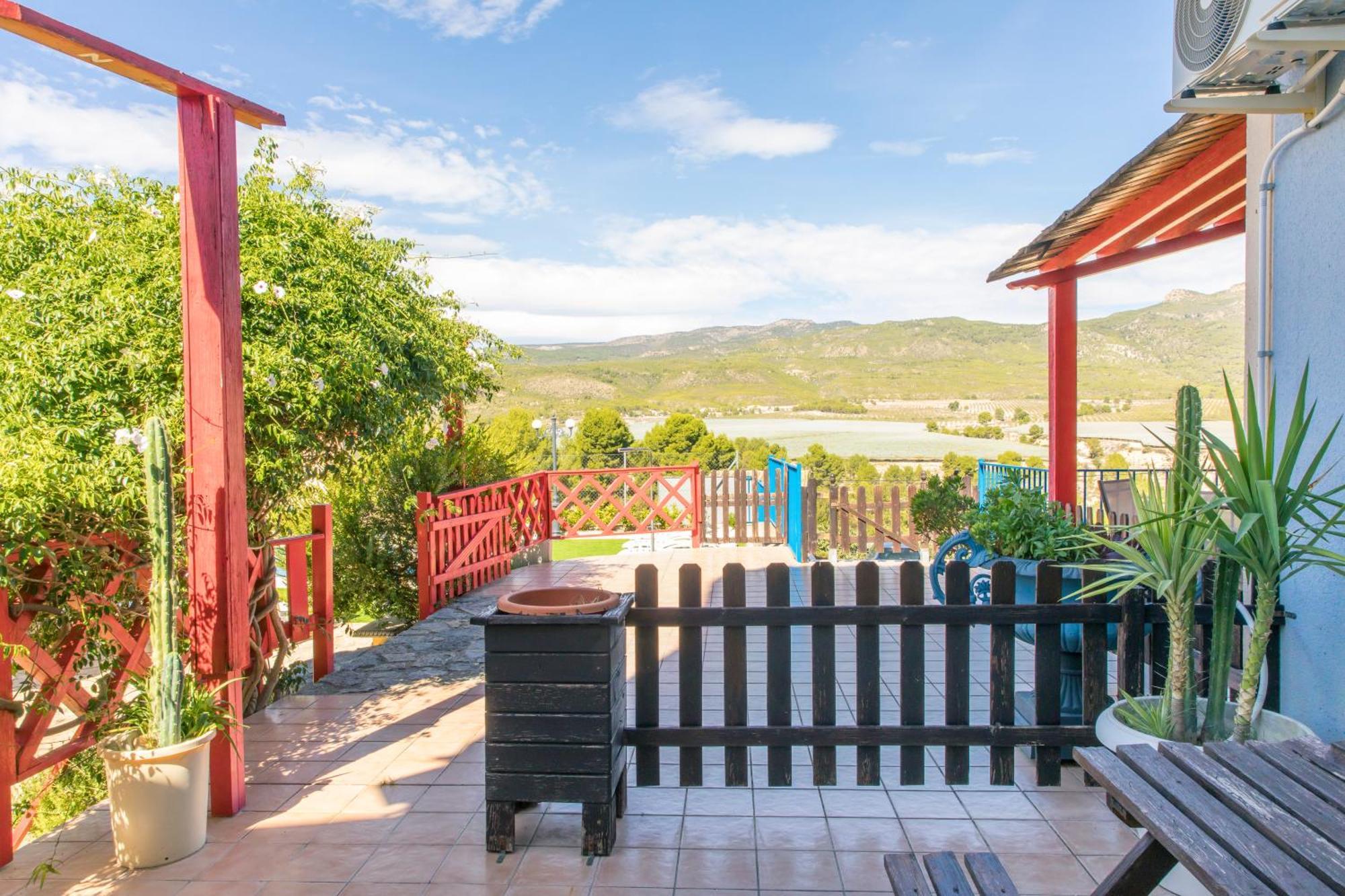 Casa Levante - Cuatro Vientos Holiday home *